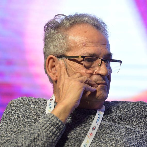 יעקב בוזגלו