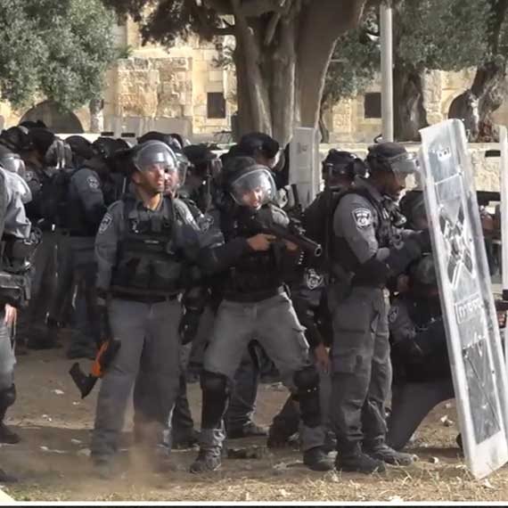 כוחות משטרה בהר הבית, הבוקר