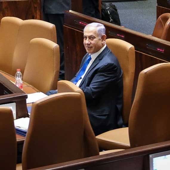 בנימין נתניהו במהלך השבעת הממשלה החדשה, אתמול (א')