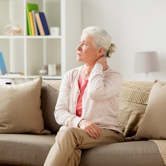 כאבי צוואר אחרי ישיבה ממושכת