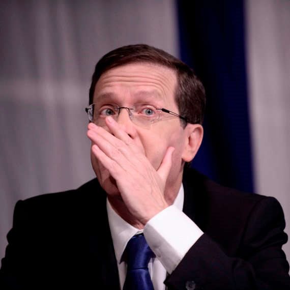 יצחק בוז'י הרצוג