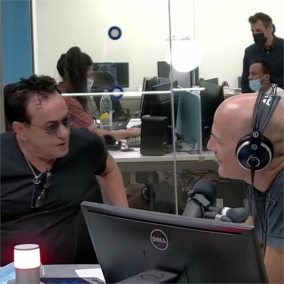 המפגש המרגש. חיים משה וגיא פלג