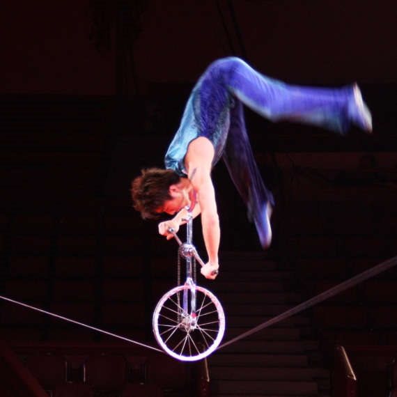 לוליין בקרקס