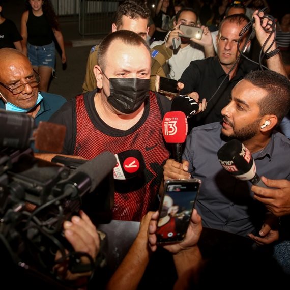 רומן זדורוב