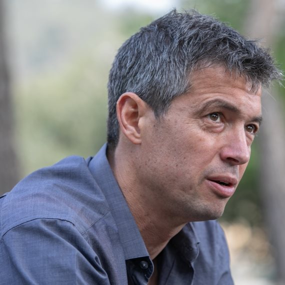 שר התקשורת יועז הנדל