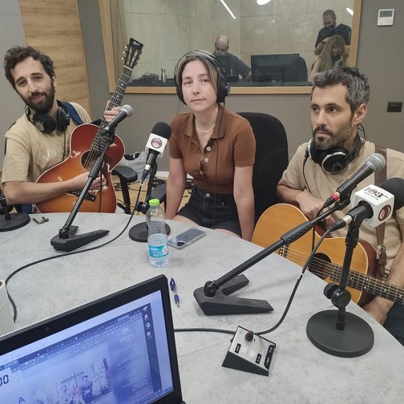 ג'ין בורדו באולפן של דידי הררי