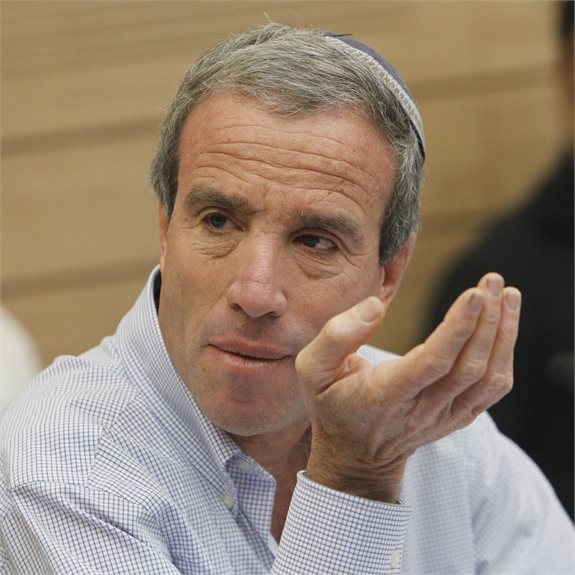 שר המודיעין אלעזר שטרן