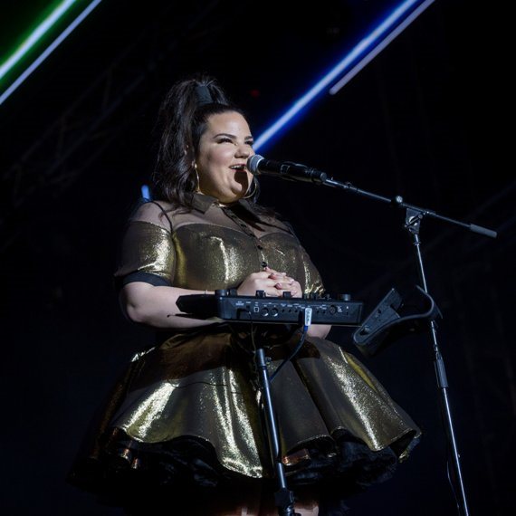 נטע ברזילי חוזרת עם שיר חדש