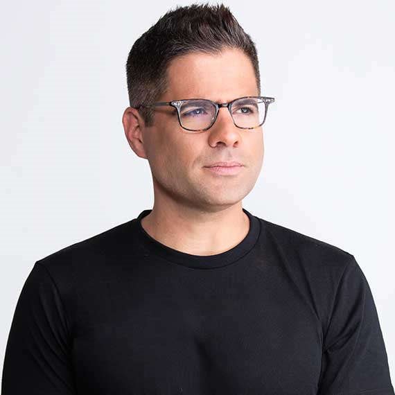 גדעון אוקו בביקורת על מה שקורה בכבישים