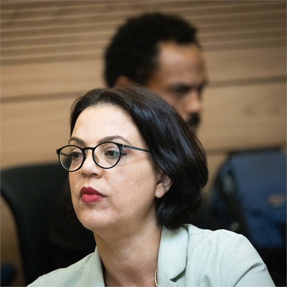 גלית דיסטל אטבריאן