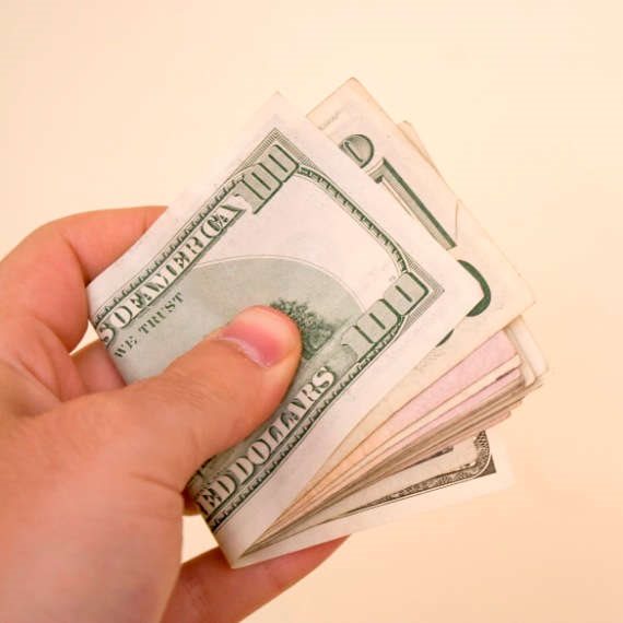 "הדולר ירד ל-3.067 שקלים"